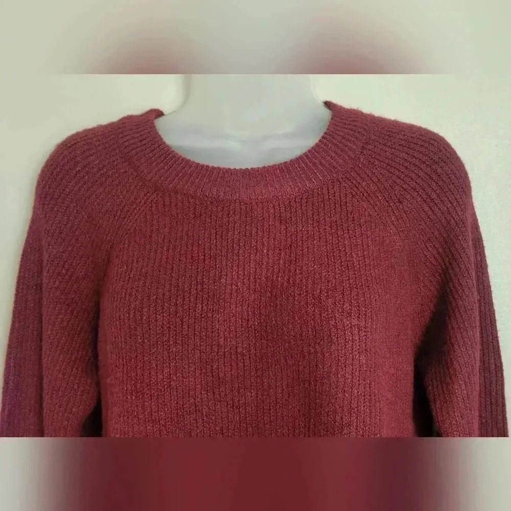 Maurices Dells Sweater, Maroon, Womens size small, stretchy, round neck - Picture 8 of 10